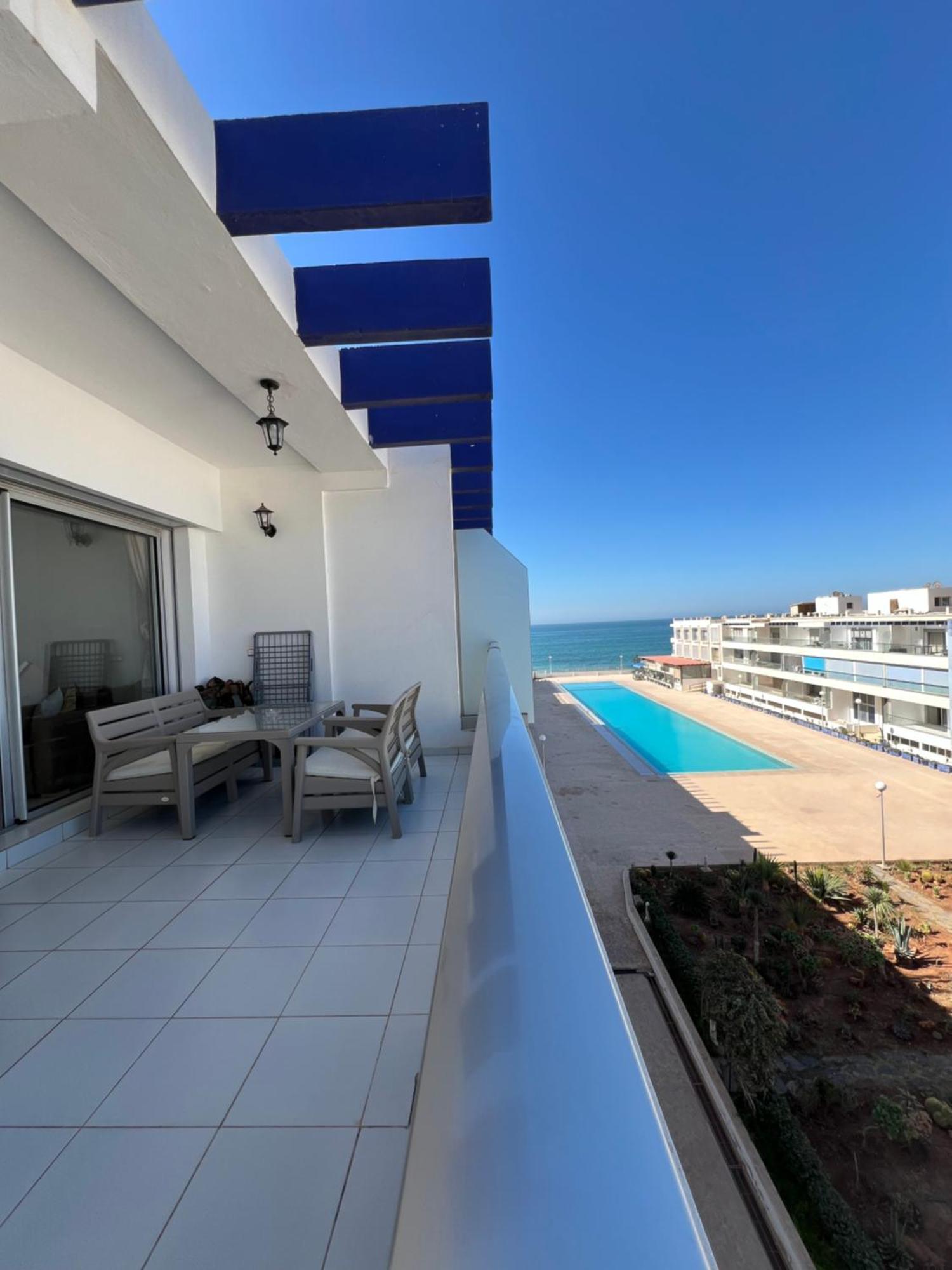Appartement Pied Dans L'Eau Avec Piscine アウリール エクステリア 写真